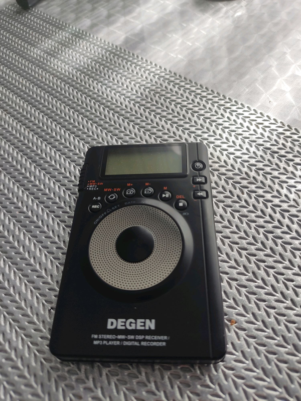 Радиоприемник Degen DE1123