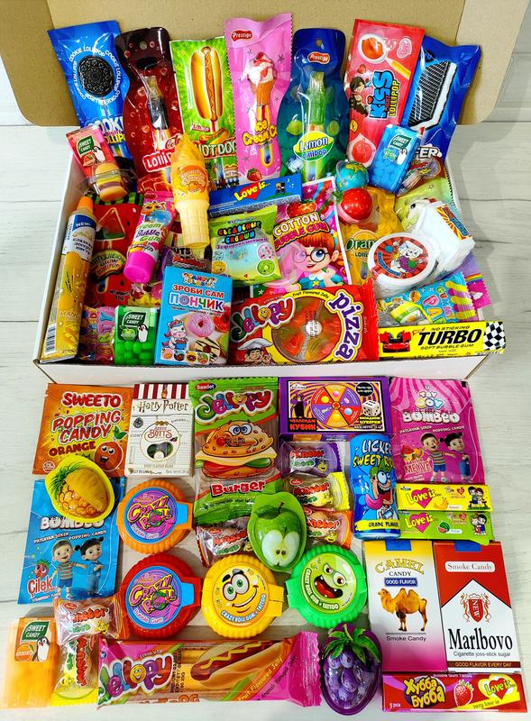СвитБокс - Подарочный набор вкусностей: конфеты, жвачки, набор...