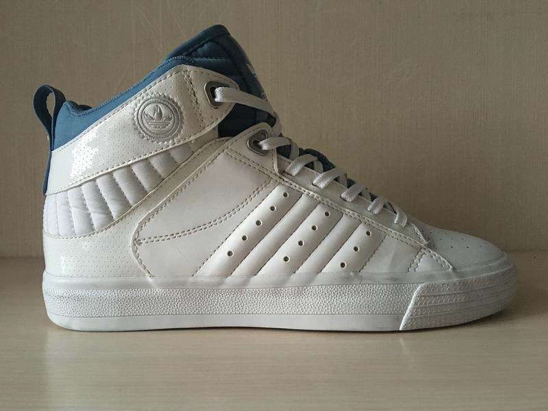 adidas originals freemont