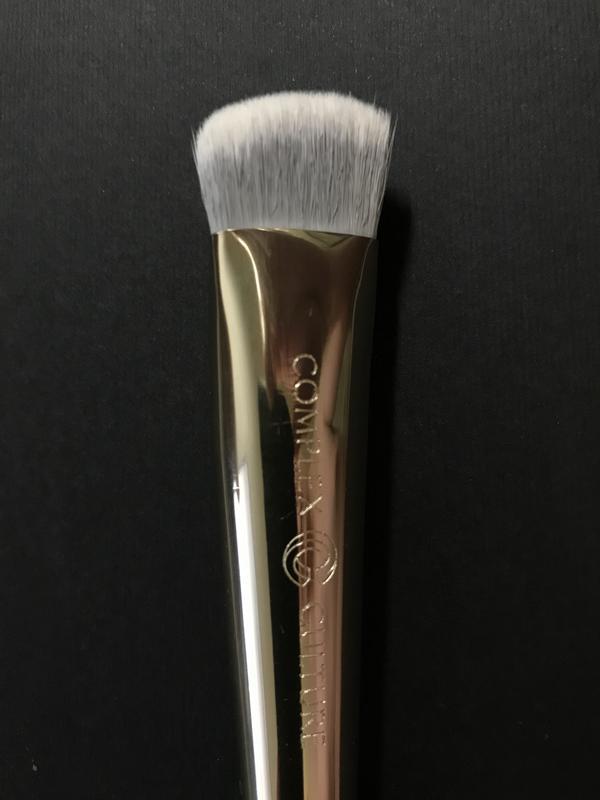 complex culture concealer brush