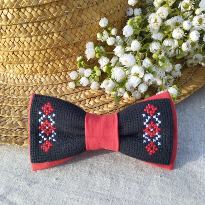 Детский галстук-бабочка с ручной вышивкой на черном, основная ...