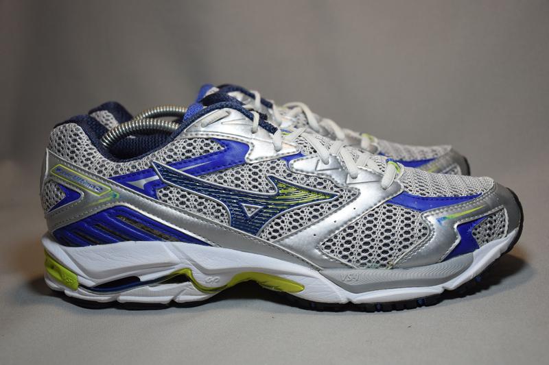 mizuno wave ultima 2 prezzo basso
