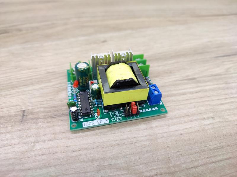 Инвертор, повышающий преобразователь с 12 на 220 вольт 150Вт: цена 650 ...