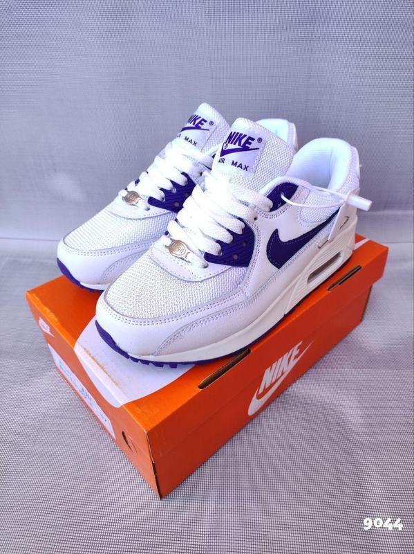 Air max best sale 90 hyperfuse white