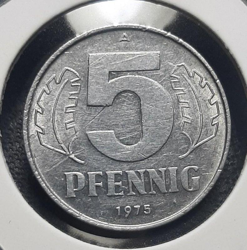 Монета Германия - ГДР 5 пфеннигов, 1975 года