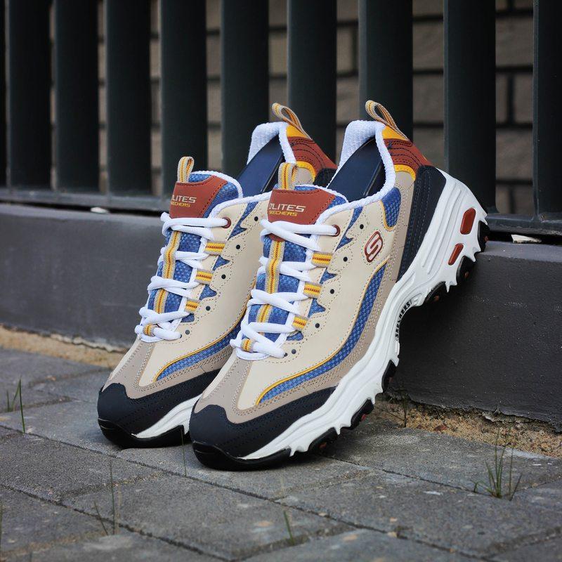 52675 skechers