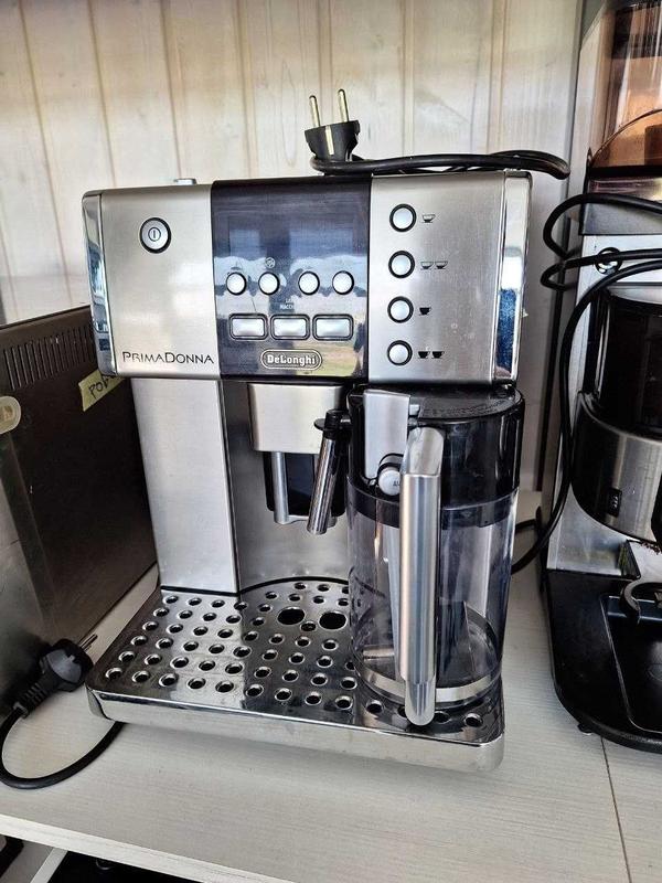 DeLonghi ESAM 6600 PrimaDonna