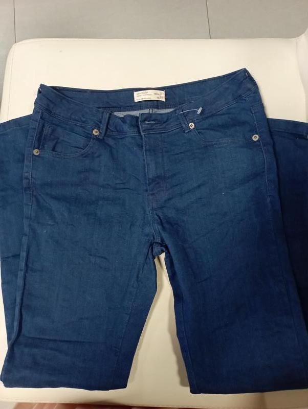 Zara темно синие джинсы