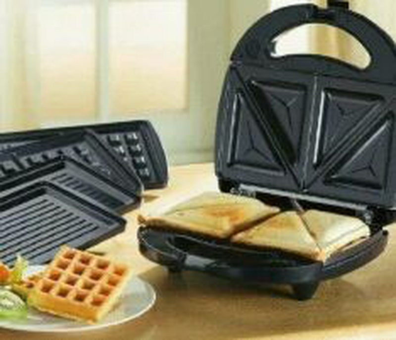 Венские вафли в сэндвичнице. Рецепт вафель в сэндвичнице. Венские вафли. Детские вафли. Венские вафли с ветчиной и сыром.