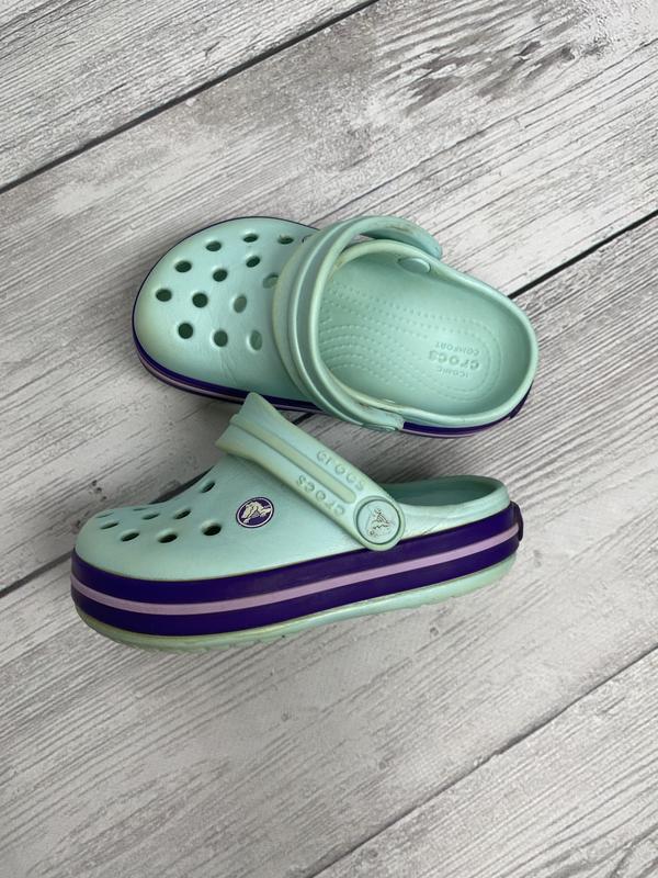 Crocs 23 2025