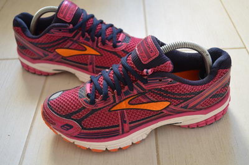 brooks vapor 3 red