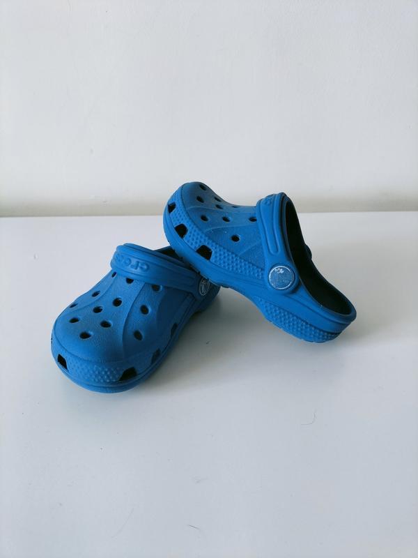 Crocs 24 clearance