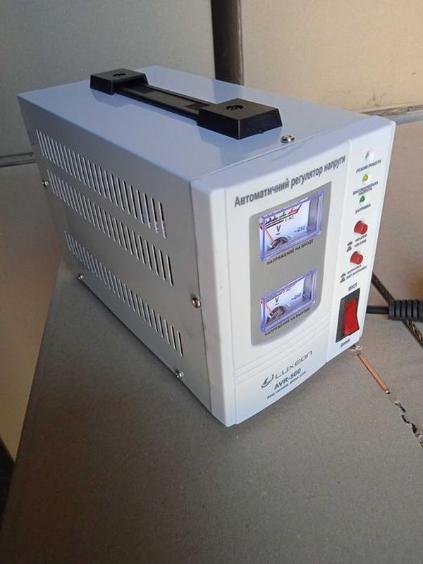 Стабилизатор напряжения Luxeon AVR-500VA, релейный: цена 1850 грн ...