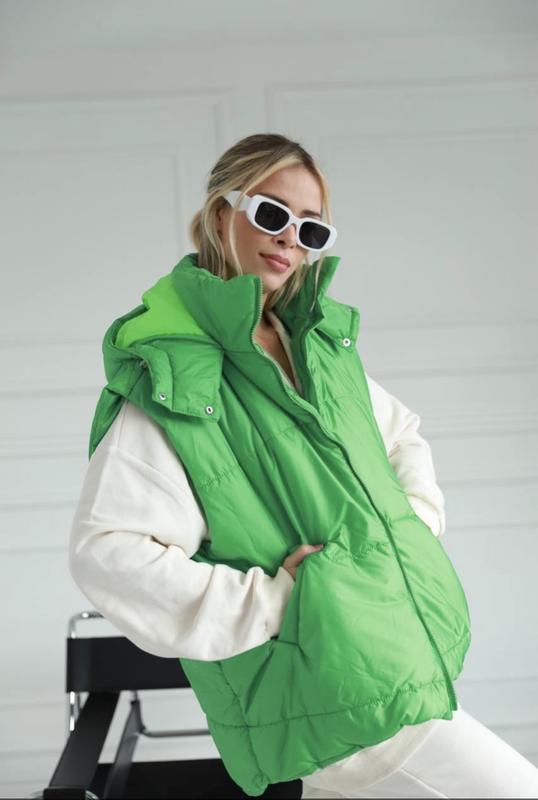 Стильні жилетки: цена 600 грн - купить Верхняя одежда для девочек на ...