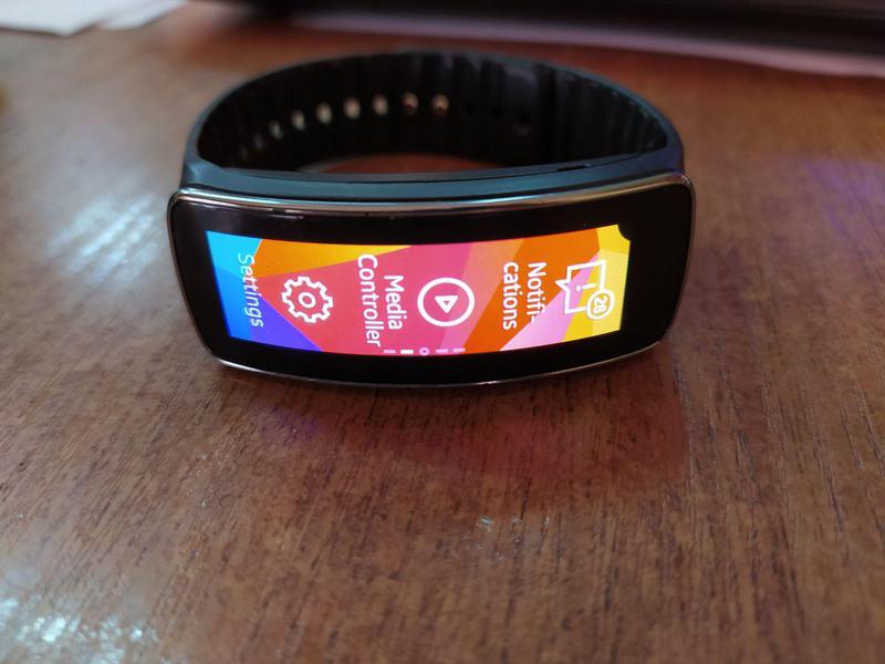 samsung galaxy gear fit r350