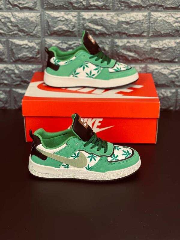 Nike air store force stoner edition