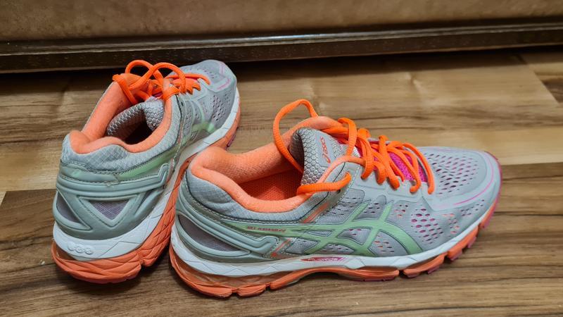 Gel kayano hot sale 22 womens