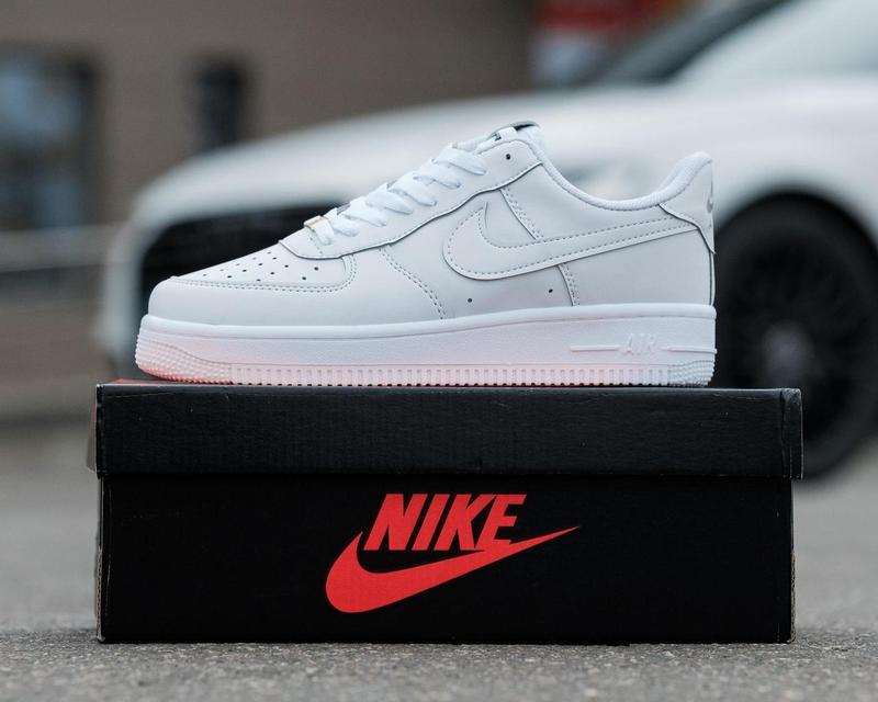 White air force 2024 one low top