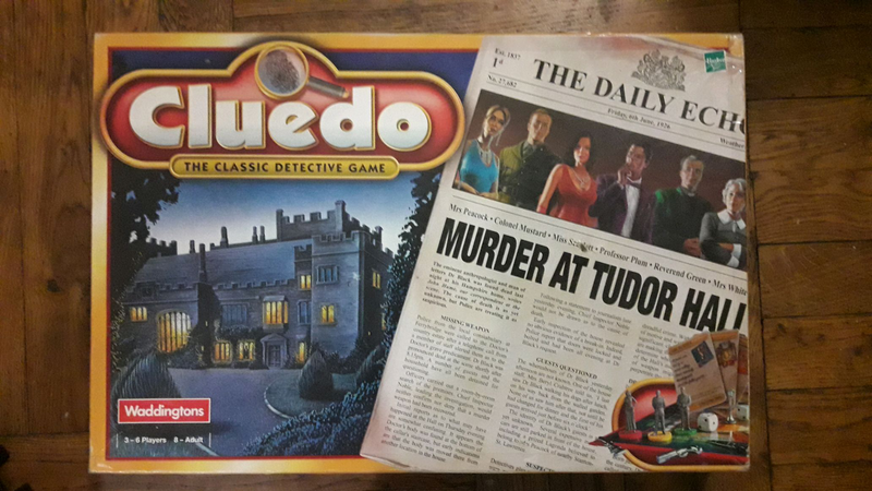 Cluedo с двумя игровыми полями. Игра клуэдо хасбро. Cluedo настольная игра дорожная версия. Clue/cluedo: the classic mystery game. Cluedo транскрипция.