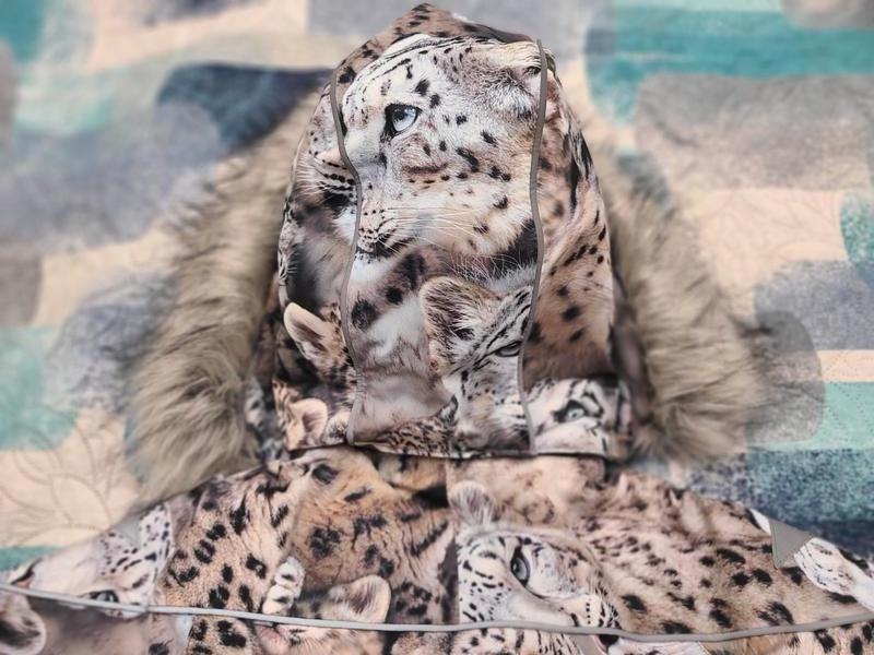 Niki - Winter Leopards - Organic leggings with snow leopard print - Molo