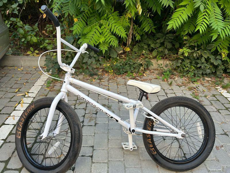 White cheap sunday bmx