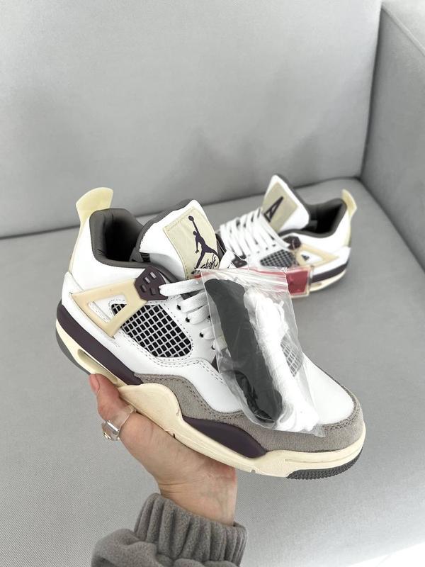 Jordan retro 4 store beige