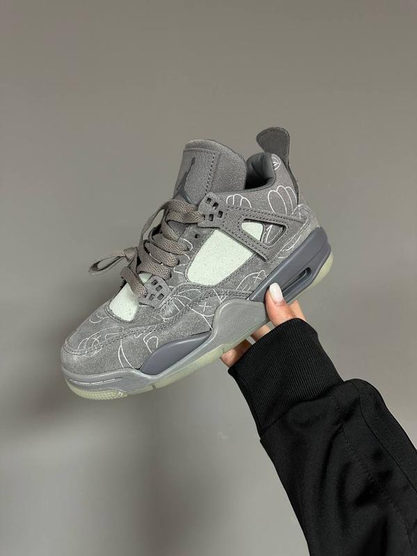 Kaws best sale aj 4