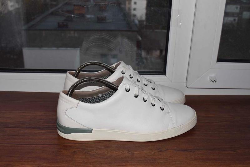 Clarks sneakers clearance