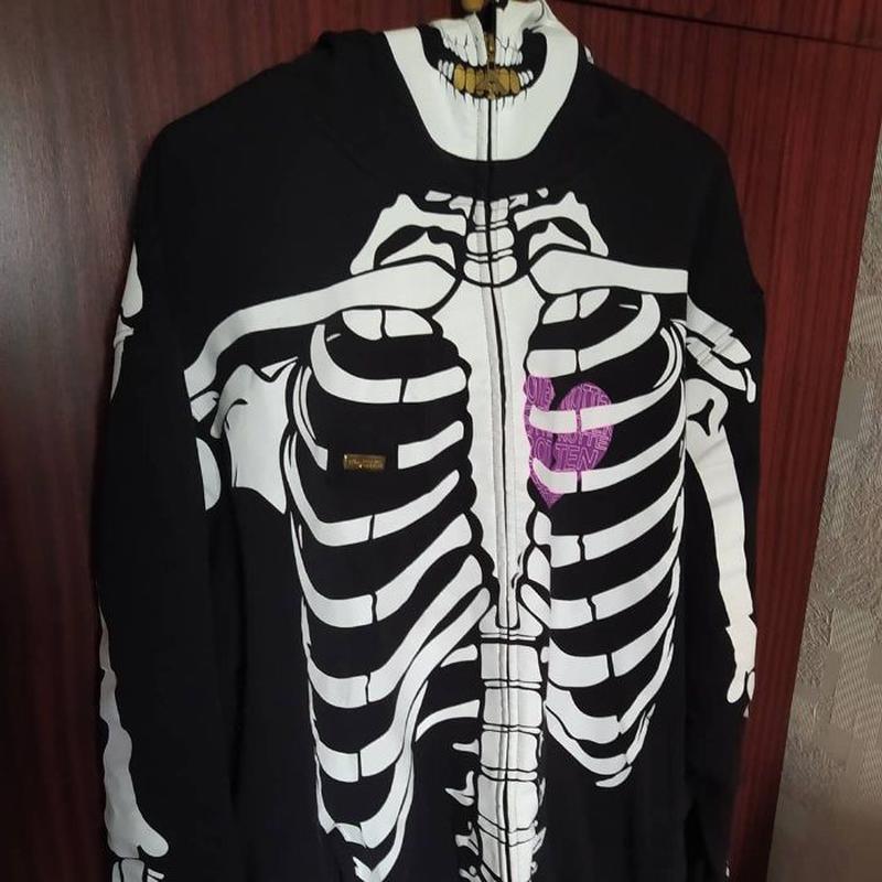 lrg dead serious skeleton hoodie