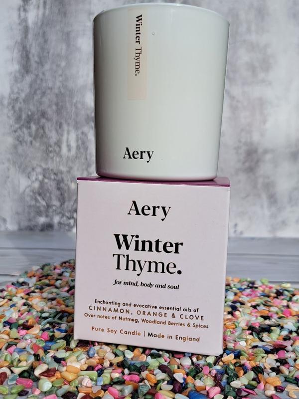 свічка aery living x lookfantastic winter thyme candle