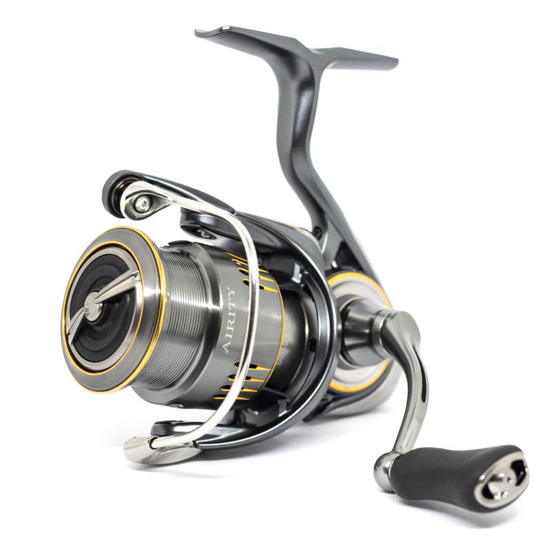 Котушка Daiwa 23 Revros LT 3000-C ―