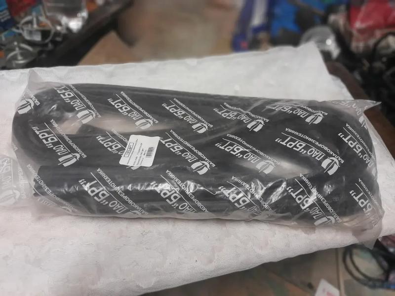 Уплотнитель проема багажника ВАЗ 2110-2111 ВРТ 4000 см: цена 400 грн ...