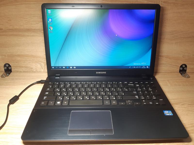 Samsung np450r5e. Samsung r469 i5. Ноутбук самсунг i5. Samsung np300e5x-u01ru.