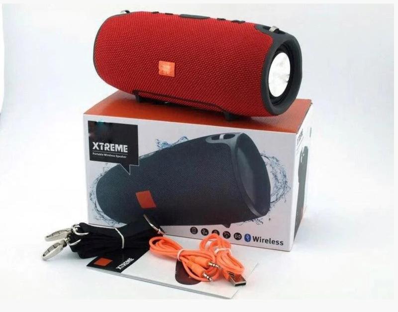 Jbl xtreme 40 вт. Колонка Xtreme 3 копия красная. Аккумулятор JBL extreme 2017 года. Колонка 40w с led. Колонка Bluetooth Xtreme кнопки.