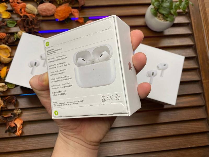 Apple AirPods Pro 2 Gen 2023 цена 4800 грн купить Аксессуары для