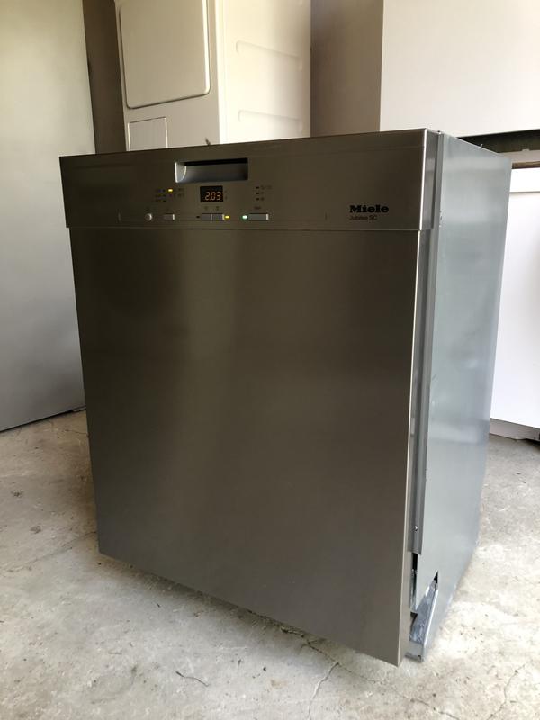 Посудомоечная машина Miele Jubilee SC Germany: цена 14500 грн - купить ...