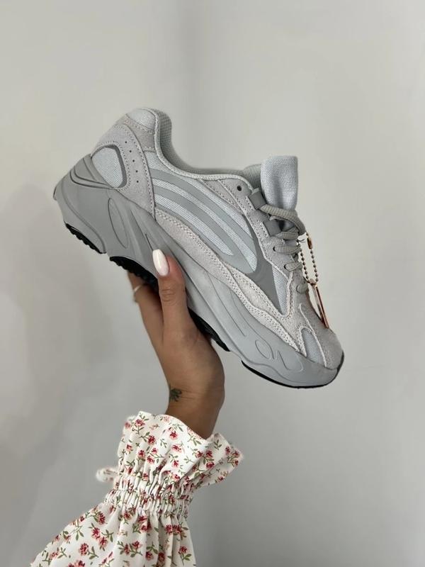 Yeezy 700 store v2 grey