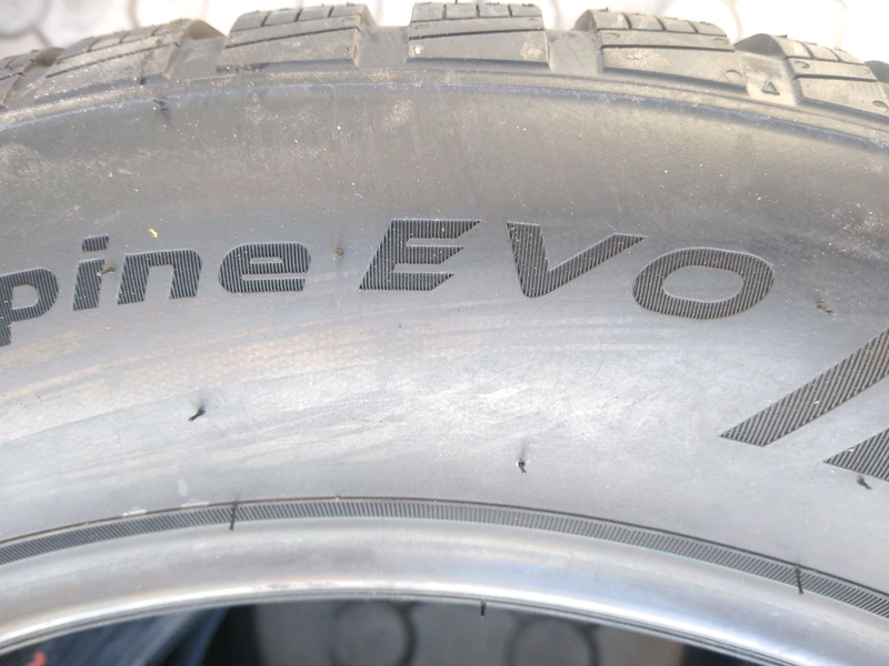 225/55R17 101V XL SAILUN ice blazer alpine evo, 2020г, 225 55 17 - 1750 ₴, купить на ИЗИ (6840965) 225/55R17 101V XL SAILUN ice blazer alpine evo, 2020г, 225 55 17 - 1750 ₴, купить на ИЗИ (6840965)