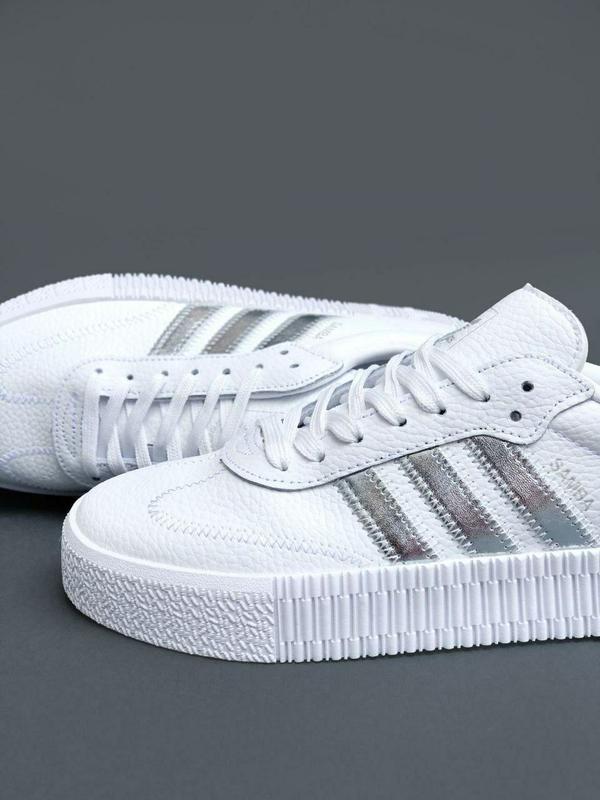 sambarose white silver