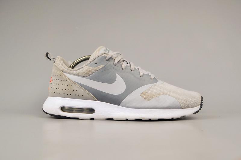 nike air max tavas 44
