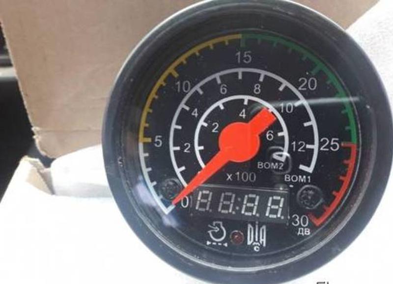 Как подключить тахометр на т 40 - фото