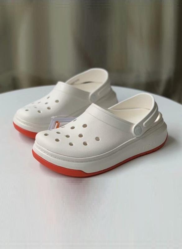 Crocs 2024 band platform