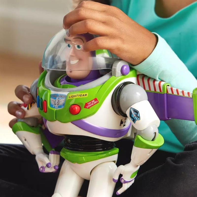 Advanced talking deals buzz lightyear