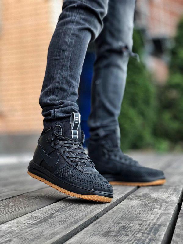 nike duckboot 16