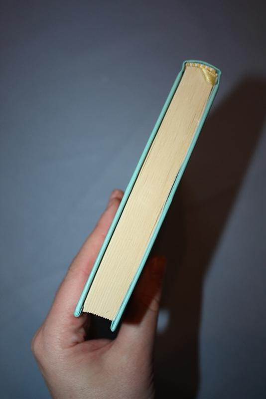 Книга "дар 12 уроков, которые спасут вашу жизнь" эдит эгер: цена 300 ...