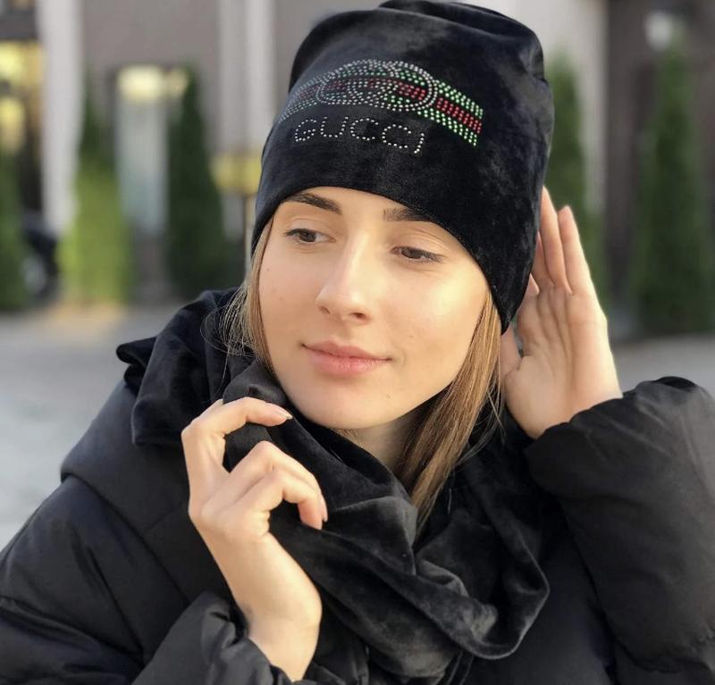 Шапки реплика. Зимняя женская шапка от Gucci. Шапка Gucci женская. Шапка гуччи женские.