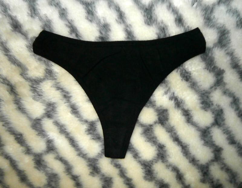 Базові бавовняні стрінги зі стразами: цена 65 грн - купить Женское ...