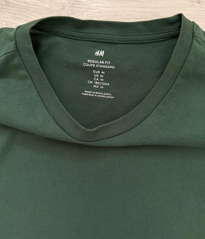 Чоловіча темно- зелена футболка regular fit h&m футболка з кру...: ціна ...