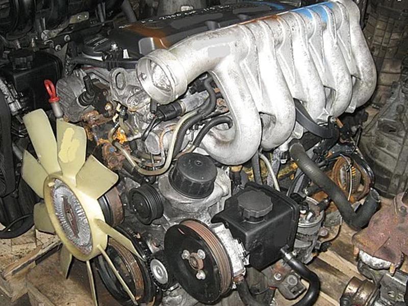 7 cdi. 612 мотор мерседес. Двигатель 2. 7 дизель. 7 cdi.