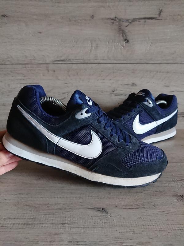 nike md runner 28